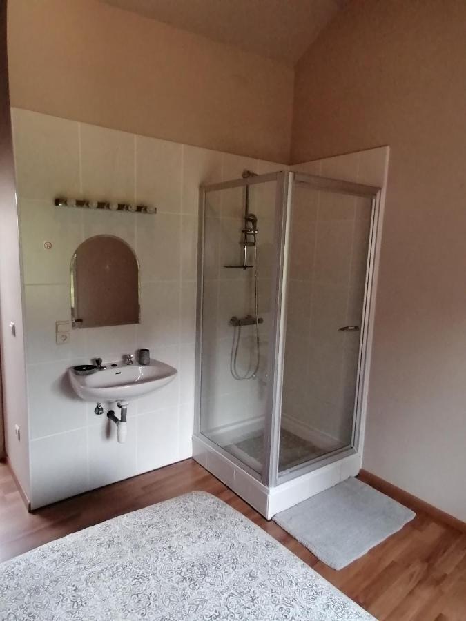 Bienvenue En Gaume ! Apartment Izel Bagian luar foto